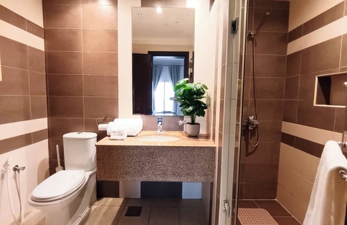 Muscat House | Charming 3-bedroom villa with WiFi and AC The Park Villas MSQ
