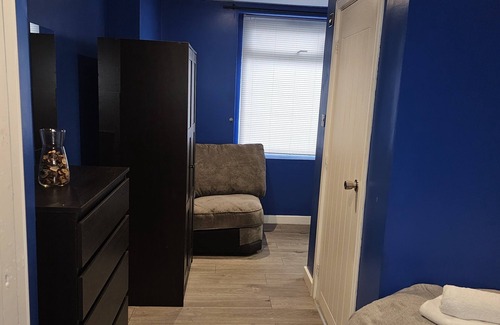 Huddersfield Apartment | Charming 1-Bed Apartment in Huddersfield