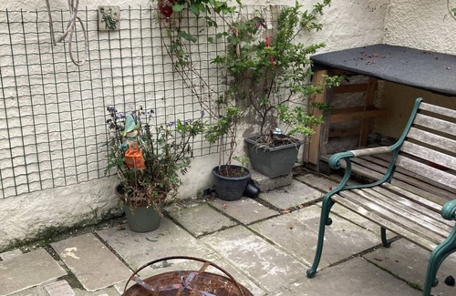 Carlton-in-Cleveland Apartment | Charming 1-Bed Studio in Middlesbrough