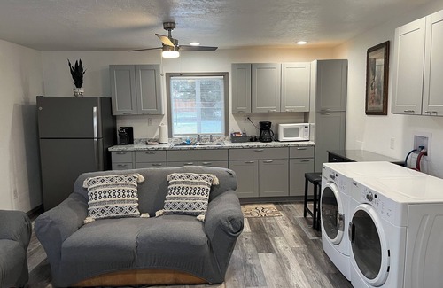 Lava Hot Springs Apartment | Charming 1-bedroom apartment in serene Lava Hot Springs.
