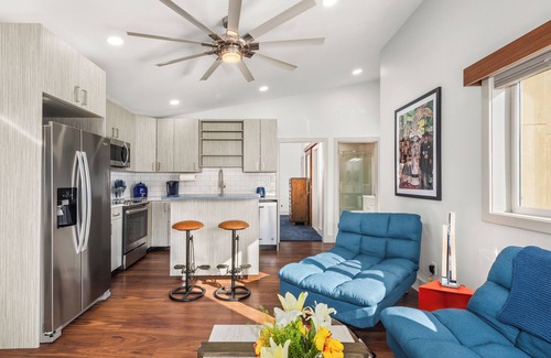 Carbondale Apartment | Charming 1-bedroom apartment in central Carbondale
