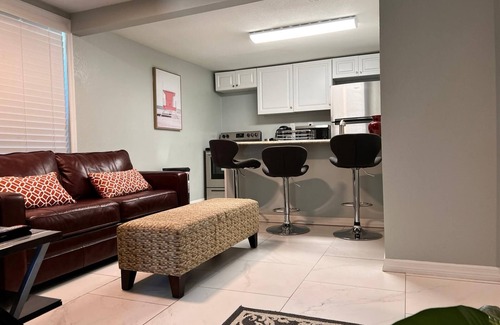 Clearwater Apartment | Charming 1-bedroom apartment with WiFi, AC in wonderful Clearwater