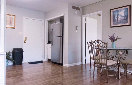 Greensboro Apartment | Charming 1-bedroom apartment with AC, fitness room in Midtown Greensboro
