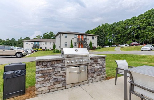 Sherwood Park Apartment | Charming 1-bedroom apartment Near Gate 9 and Space and Rocket Center