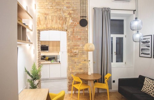 Gellert Hill Apartment | Charming 1-bedroom apartment with AC and WiFi in Budapest