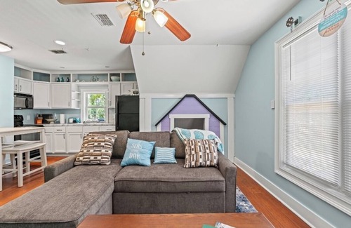 Beaufort Apartment | Charming 1-bedroom apartment with AC and WiFi in lovely Beaufort