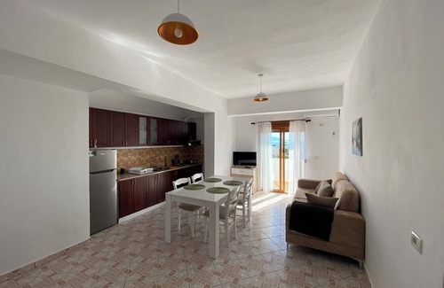 Ksamil Apartment | Charming 1-bedroom apartment in pleasant Sarandë with AC