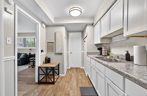 Durham Apartment | Charming 1-Bedroom Apartment in the Heart of Durham - Walk to Duke!