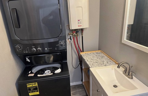 Hoonah Apartment | Charming 1-bedroom apartment in beautiful Hoonah with WiFi