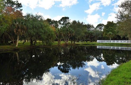 Sarasota House | CHARMING 1 BEDROOM COTTAGE ON EQUINE RANCH