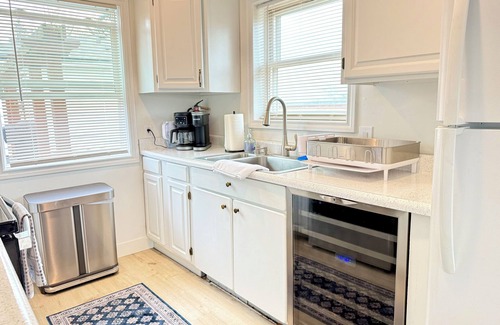 SeaTac House | Charming 1-bedroom house in SeaTac with AC