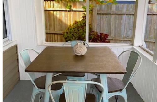 Rehoboth Beach Cottage | Charming 1-bedroom cottage with loft in Rehoboth Beach