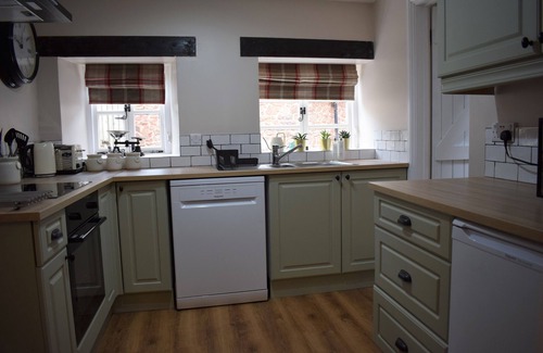 Minehead House | Charming 18th Century Barn Conversion - Exmoor - Close to Dunster