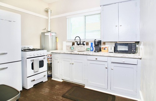 West University Apartment | Charming 1927 Downtown Tucson Fourplex