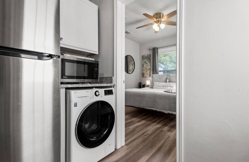 Beacon Hill House | Charming 1BD Sanctuary W Free Parking