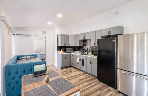Orlando House | Charming 1BR | 3 Beds + Fenced Yard