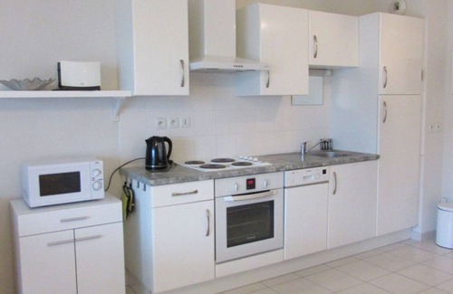 Etel Apartment | Charming 1BR in Étel with terrace, parking, beach nearby