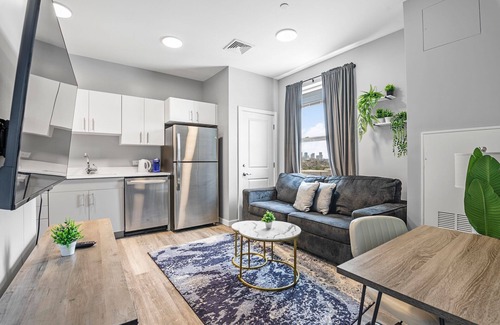 Everett Apartment | Charming 1BR Near Encore 5327