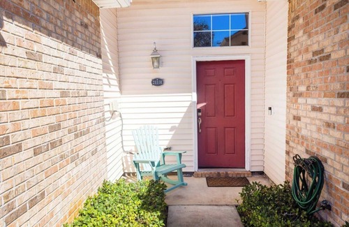 Fort Walton Beach House | Charming 2-bedroom townhome with AC and WiFi in wonderful Fort Walton Beach