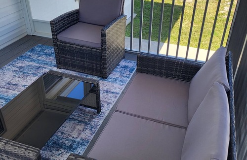 Biggar House | Charming 2-bedroom house in Pleasant Fort Myers Beach with AC, WiFi