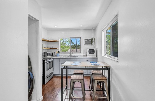 Oakland Park Apartment | Charming 2-bedroom apartment in delightful Fort Lauderdale