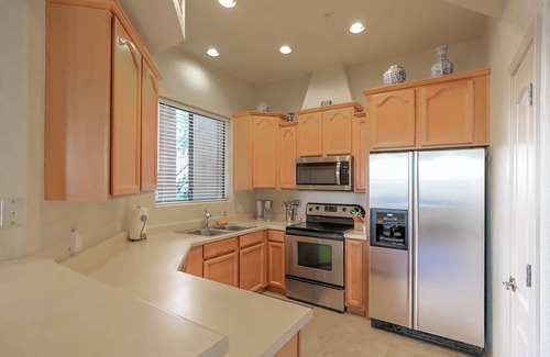 South Scottsdale Condo | Charming 2-bedroom condo. Prime location in Scottsdale/PV of McCormick Ranch