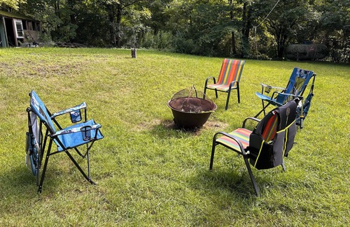 Rotterdam Junction Cottage | Charming 2-bedroom cottage with AC and WiFi on Ballston Lake. Family friendly.