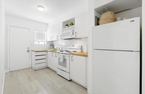 Victoria Park House | Charming 2 Bedroom Apartment in Victoria Park
