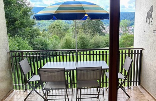 Gerardmer Apartment | Charming 2-bedroom apartment with balcony, rated 2 stars, located in the hills above Gérardmer.