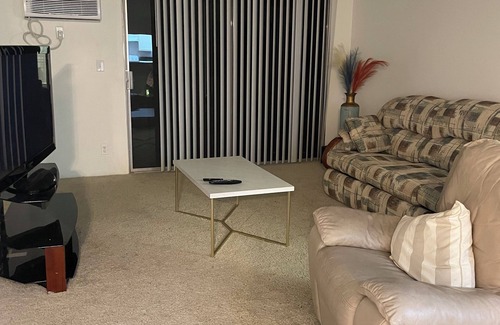 Brea Apartment | Charming 2-bedroom apartment with fitness room and pool in adorable Brea