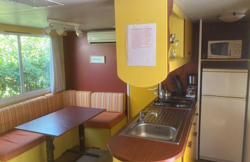 Viareggio Ski Chalet | Charming 2-bedroom chalet in tranquil Toscana , Viareggio, camping Paradiso