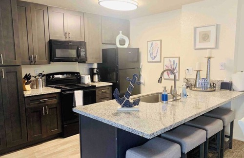 Cardiff-by-the-Sea Condo | Charming 2-Bedroom Condo in Marvelous Cardiff with AC+WiFi