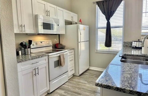 Bearss Plaza Condo | Charming 2-bedroom condo in Tampa. USF, Busch Gardens Area!