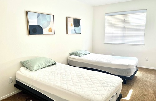 Healdsburg House | Charming 2-bedroom house in lovely Healdsburg walking distance to the plaza