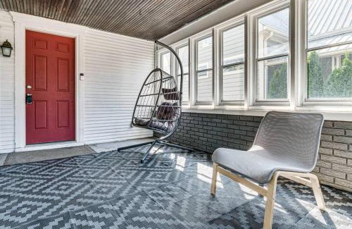 Indianapolis House | Charming 2-Bedroom Home with Private Gym