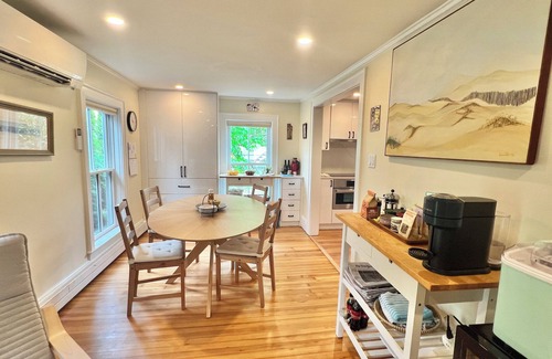 North Cambridge House | Charming 2-bedroom house with a hidden garden in lovely Cambridge.