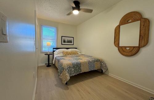 Saugatuck House | Charming 2-bedroom house in Saugatuck with AC, WiFi, Pet Friendly