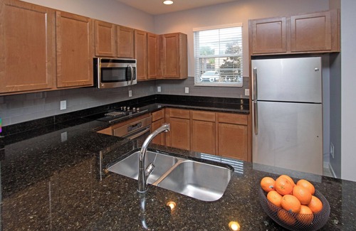 Kissimmee House | Charming 2-bedroom Regal Oaks Resort townhome next to Old Town Kissimmee