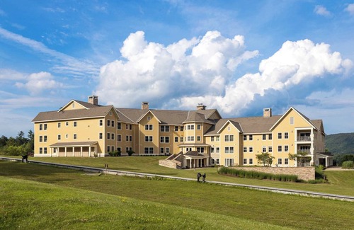 Ludlow Condo | Charming 2-Bedroom Ski-In/Ski-Out at Jackson Gore