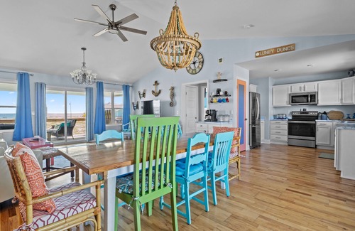 Fort Morgan House | Charming 2-bedroom beach house with exceptional outdoor space! DOG FRIENDLY!
