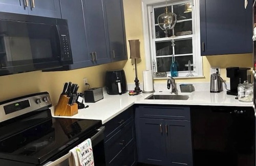 North Beach Cottage | Charming 2-bedroom 1 bath cottage with AC, WiFi in peaceful North Beach, Md.