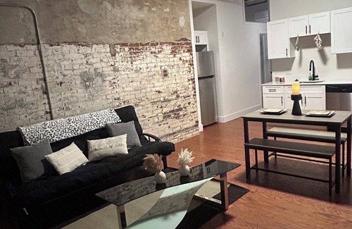 North Philadelphia East House | Charming 2-bedroom building with AC, fitness room in welcoming Philadelphia