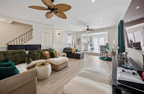 Ventnor City House | Charming 2-bedroom house in lovely Ventnor Heights-Near the beach and AC!