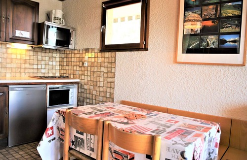 Auris Apartment | Charming 2-Room Apartment at the Foot of the Slopes - Auris en Oisans