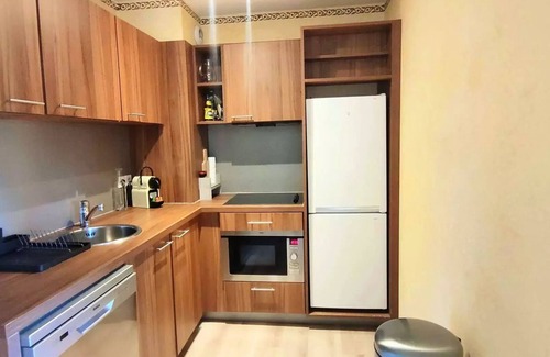 Isola Apartment | Charming 2-room apartment, bright and ideally located