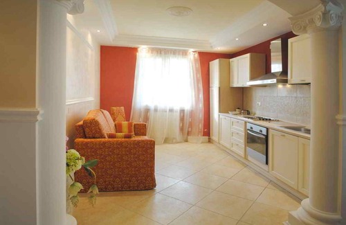 Montelabbate Villa | charming 250 m² ground-floor portion of villa, pool nearby the beach in Italy