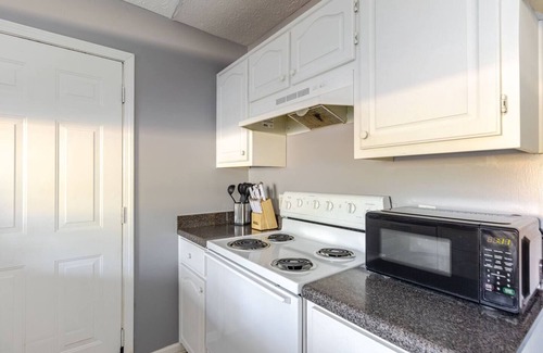 Upper Grand Lagoon House | Charming 2BR/2BA Panama City Beach vacation home near white-sand beaches, Ripley’s, Frank Brown Park, and top restaurants. Enjoy comfort, convenience, and easy access to family fun, shopping, and coastal adventures in the heart of PCB.