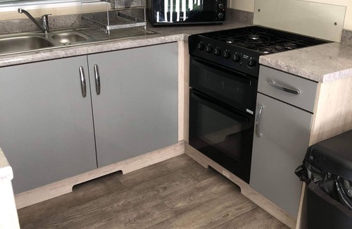 Hastings Cabin | Charming 3-bed Carven in Hastings