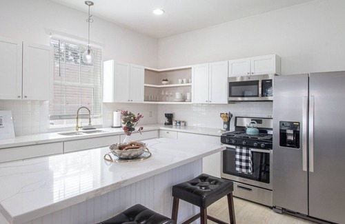 Hoffman Triangle House | Charming 3-Bed Home in the Heart of New Orleans, Minutes from French Quarter