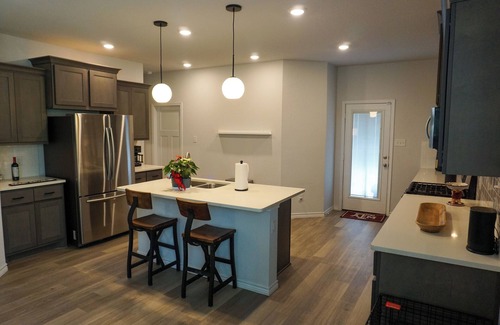 Wellborn House | Charming 3-bedroom house in welcoming College Station with WiFi, AC